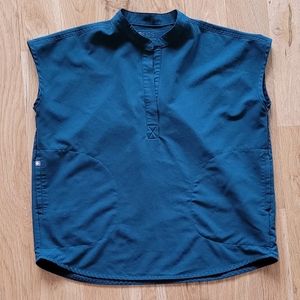Rafaela Oversized Scrub Top Caribbean Blue
